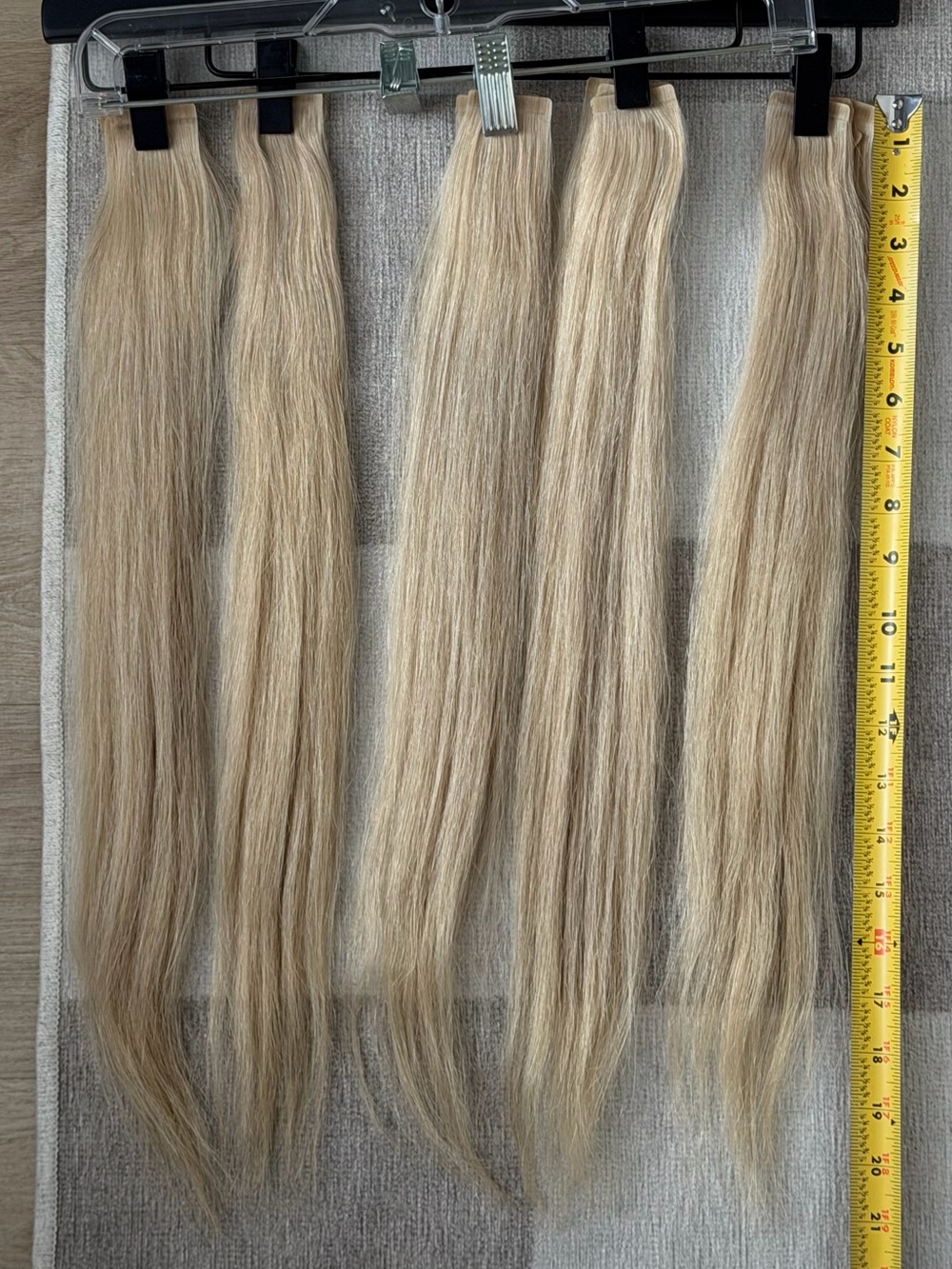 Blonde Tape-in Human Hair Extensions | 21 Wefts